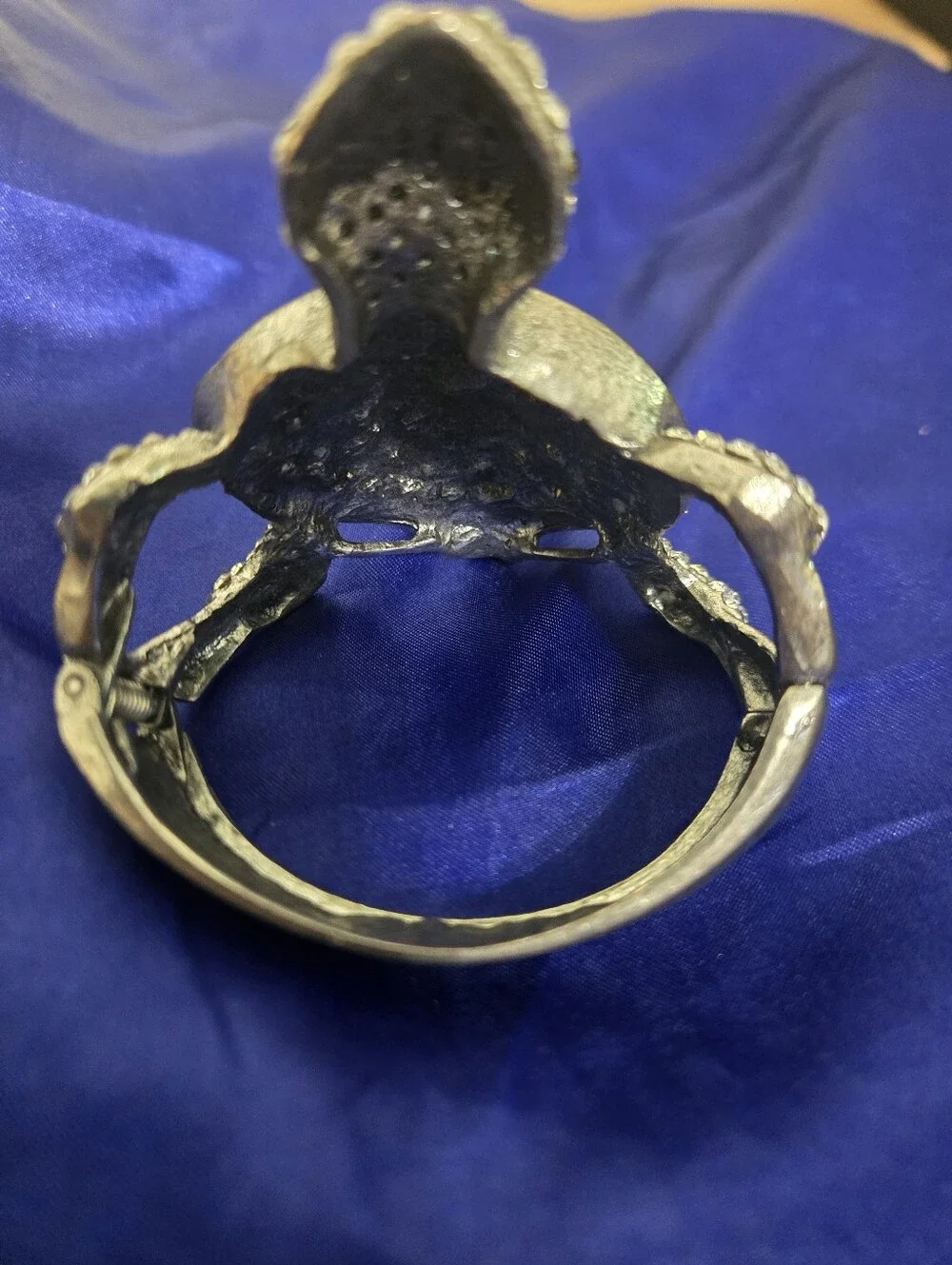 Crystal-Embellished Silver Turtle Bracelet